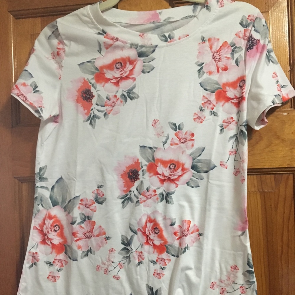 Maternity floral shirt